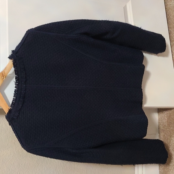 Blazer - Picture 2 of 3